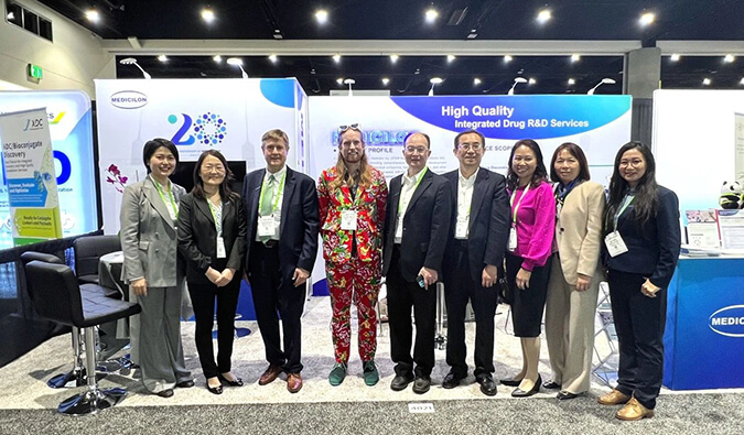 2024AACR回首 | 南宫28见证“国产”新分子高光时刻